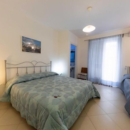B&B La Stradella Ostuni Bagian luar foto