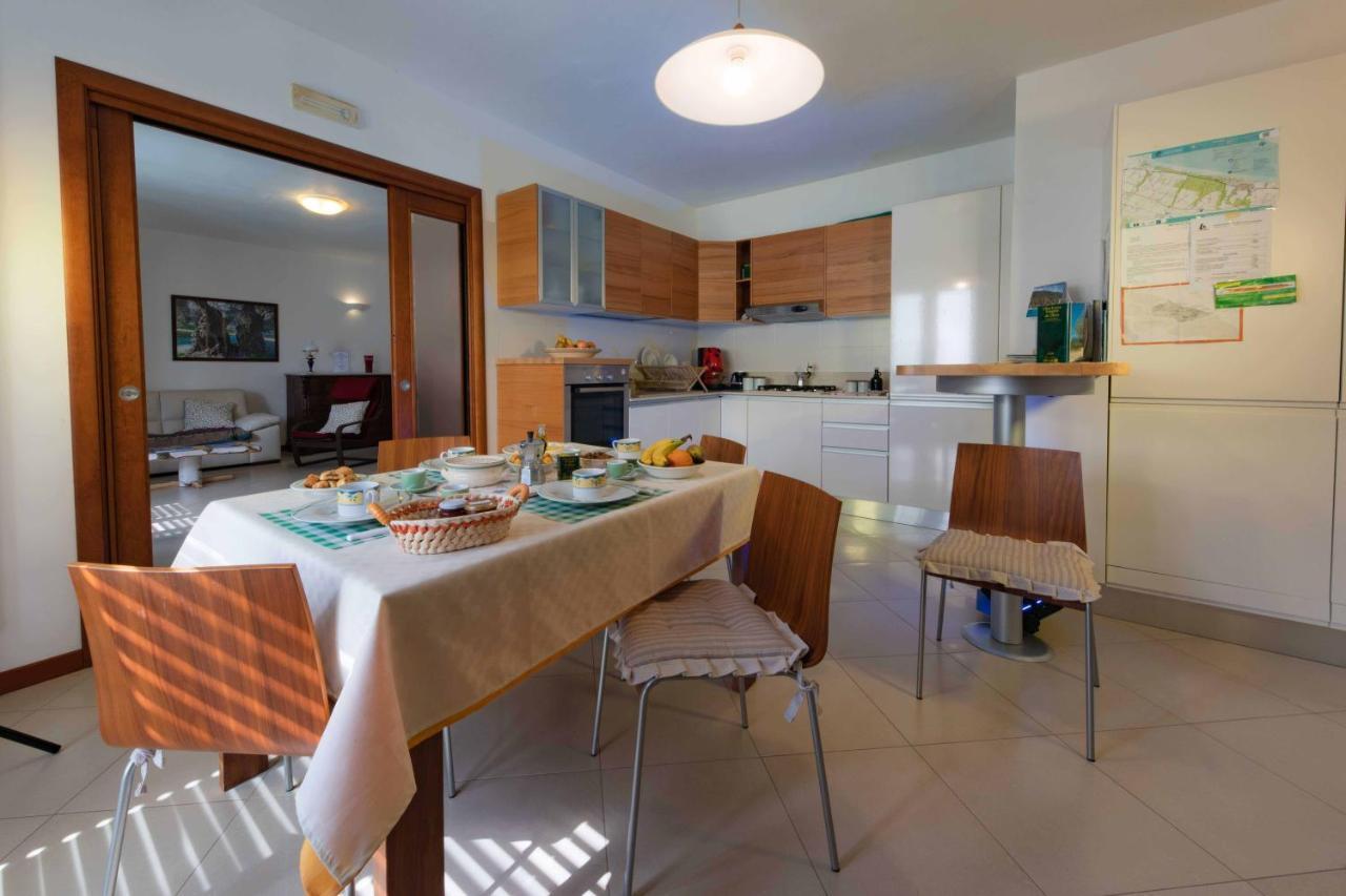 B&B La Stradella Ostuni Bagian luar foto