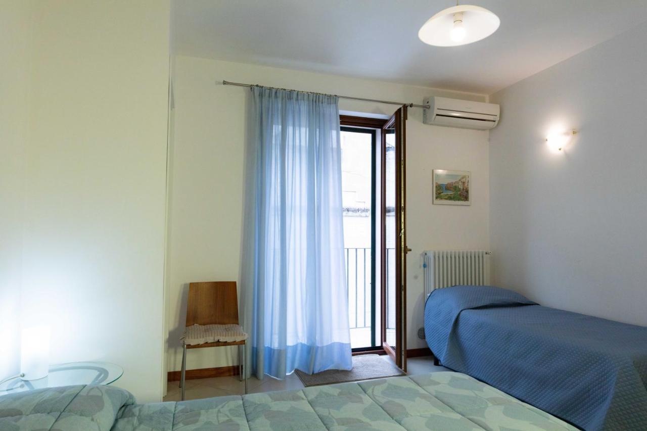 B&B La Stradella Ostuni Bagian luar foto