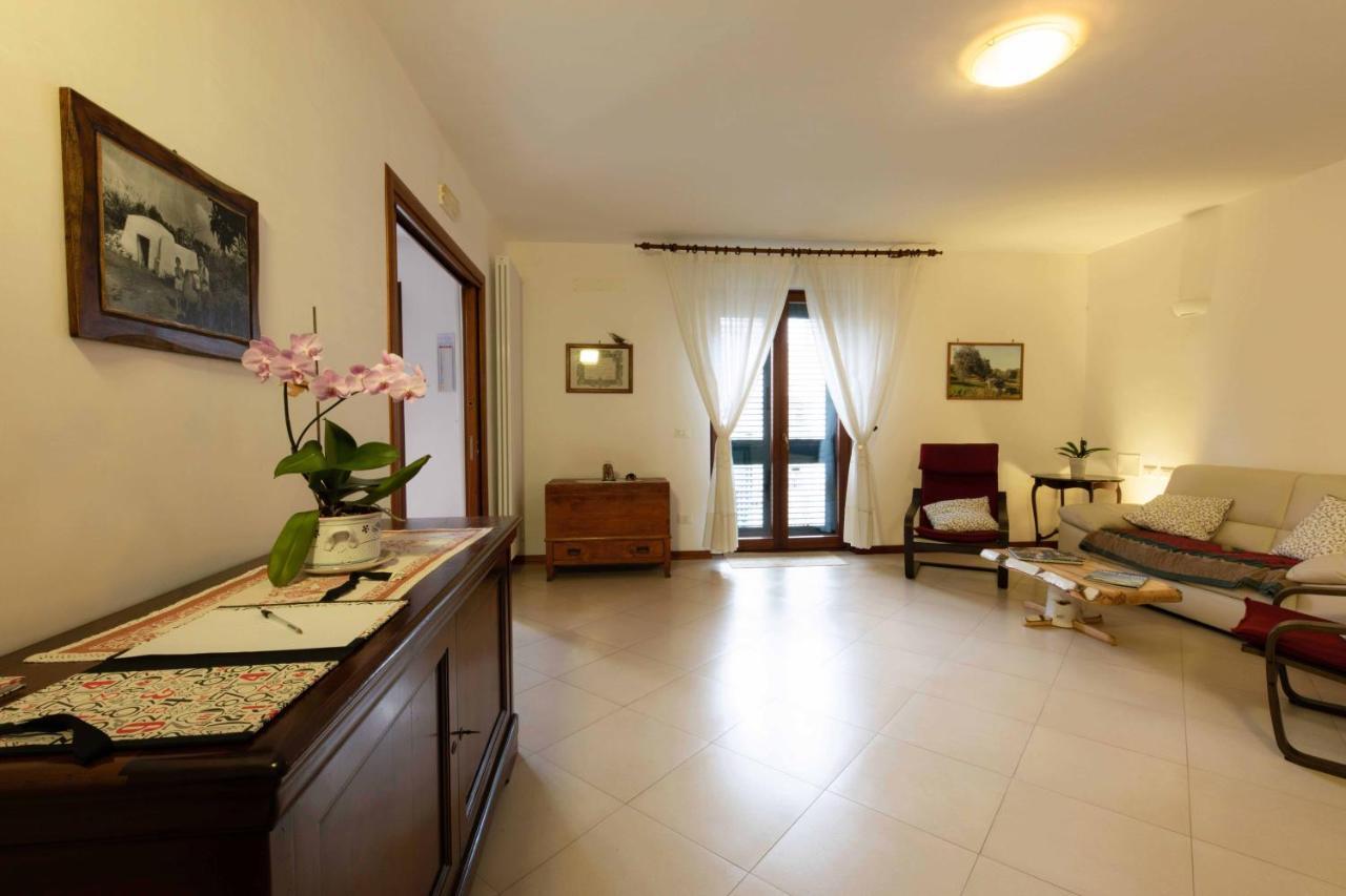 B&B La Stradella Ostuni Bagian luar foto